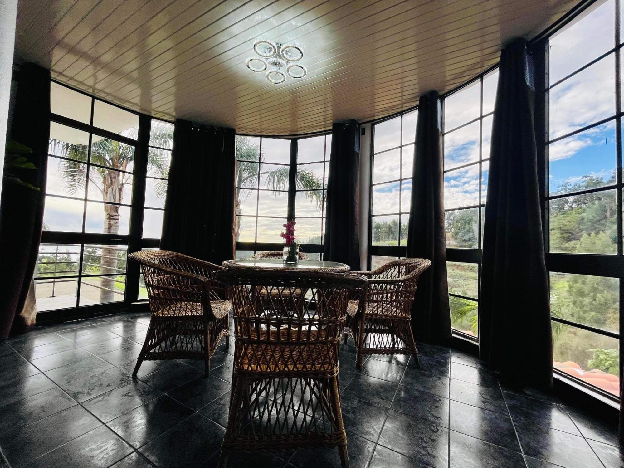 Hollywood Villa Campanario Экстерьер фото
